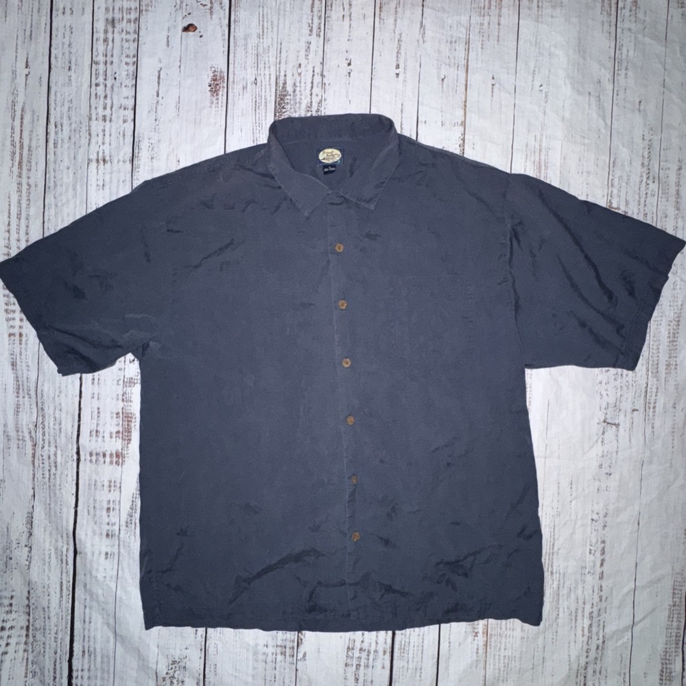 Vintage Tommy Bahama Mens XL 100 % Cotton Shirt Wood Buttons Relaxed Fit